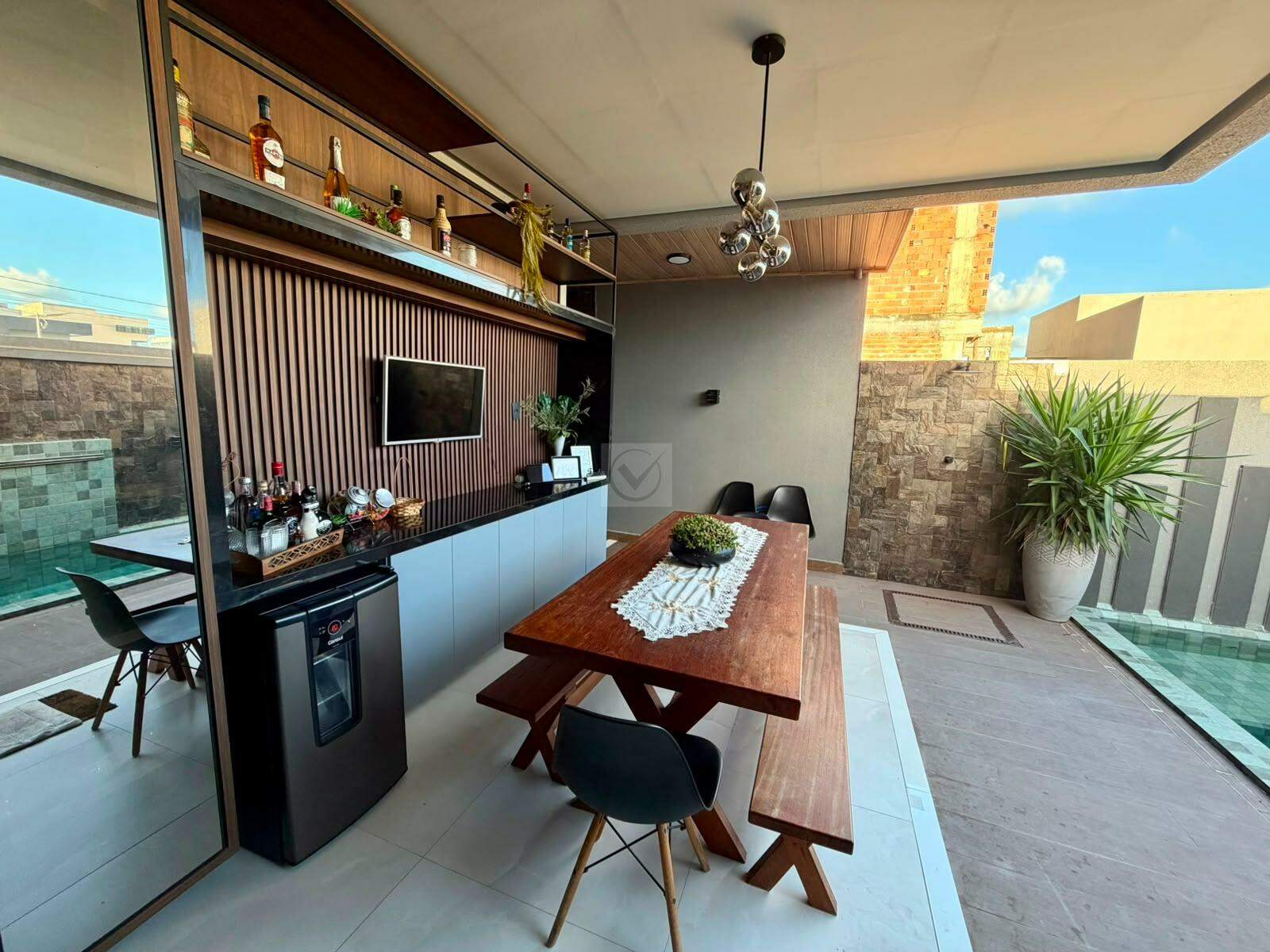 Elegância e Lazer no Condomínio Leonardo da Vinci! Excelente Duplex de 3 Quartos com Piscina - Foto 6