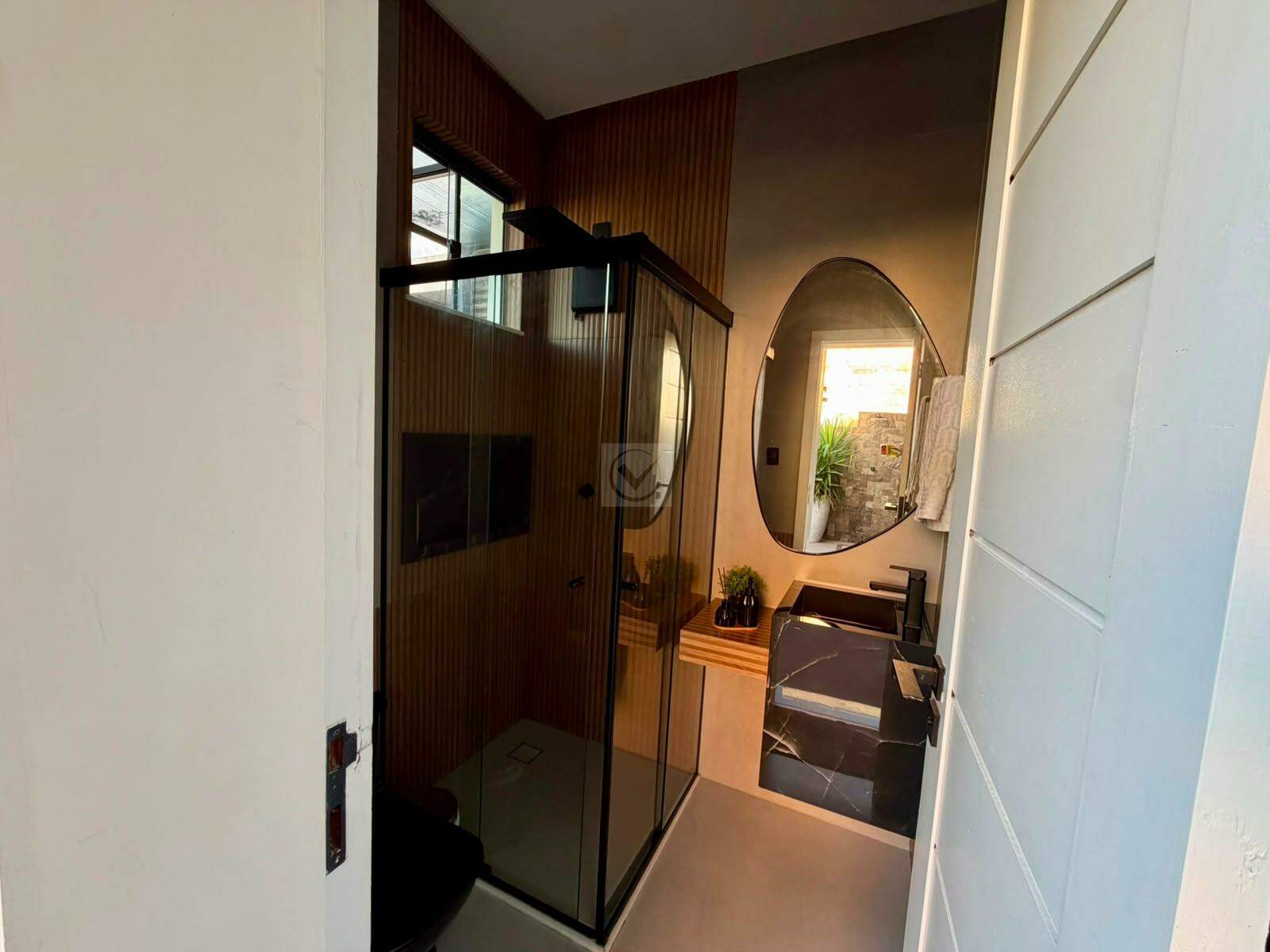 Elegância e Lazer no Condomínio Leonardo da Vinci! Excelente Duplex de 3 Quartos com Piscina - Foto 8