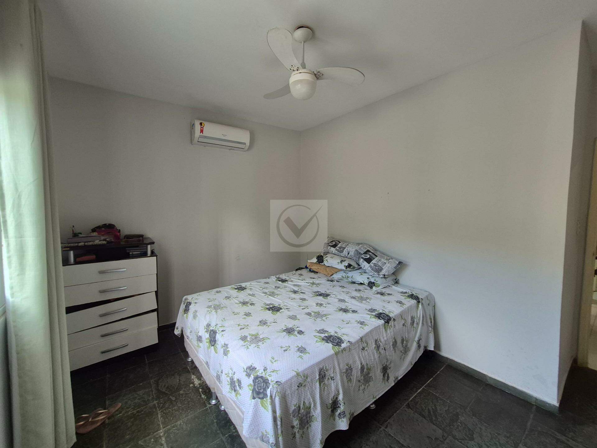 Casa ampla para locação em excelente localização no bairro Luzia - Foto 6