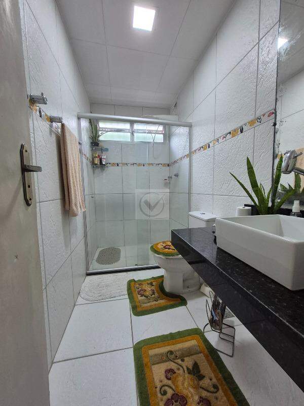 Casa ampla para locação em excelente localização no bairro Luzia - Foto 7