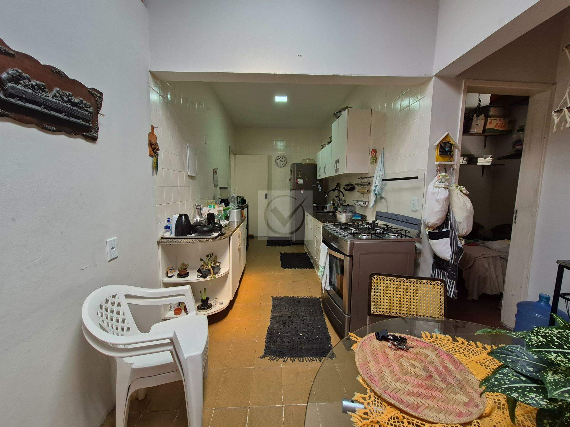 Casa ampla para locação em excelente localização no bairro Luzia - Foto 5