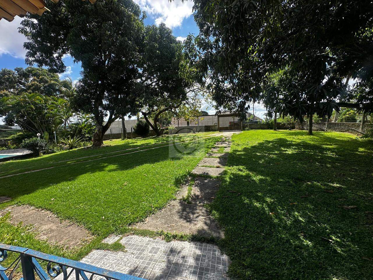 Chacara com Dois Pavimentos, Piscina e Área Gourmet - Foto 25
