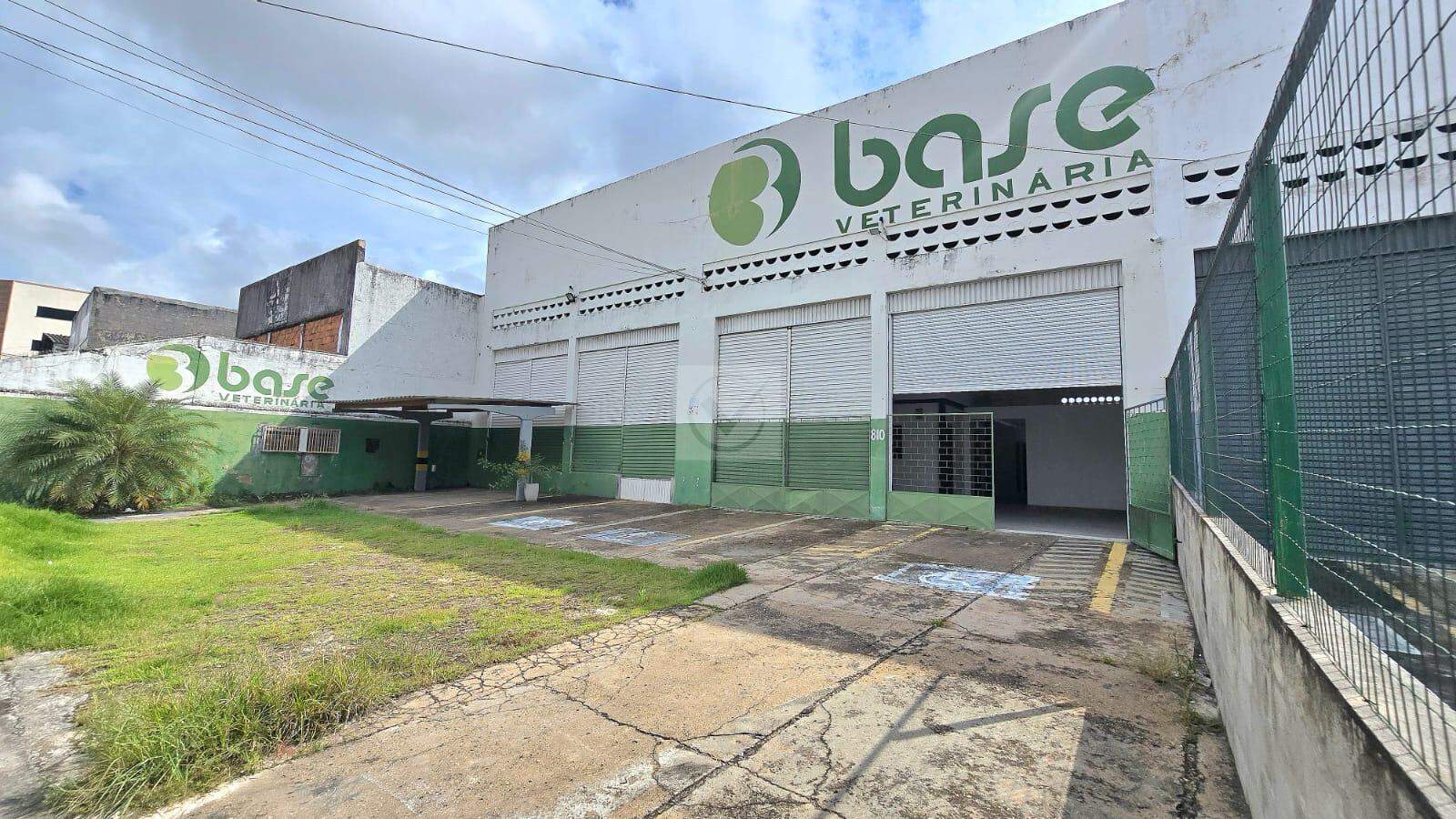 Excelente Oportunidade no Siqueira Campos: Galpão Comercial com 450 m² de Área Total - Foto 4