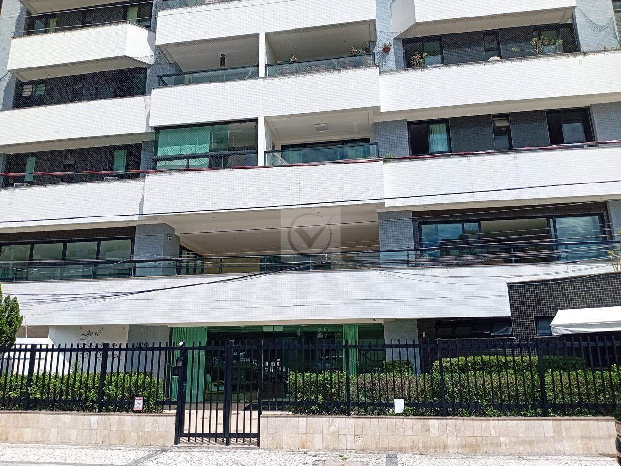 Apartamento em cobertura para aluguel mobiliado, 2 quartos, 1 suíte, 2 salas amplas, 1 wc, DCE, 2 vagas, 13 de Julho - Aracaju/SE