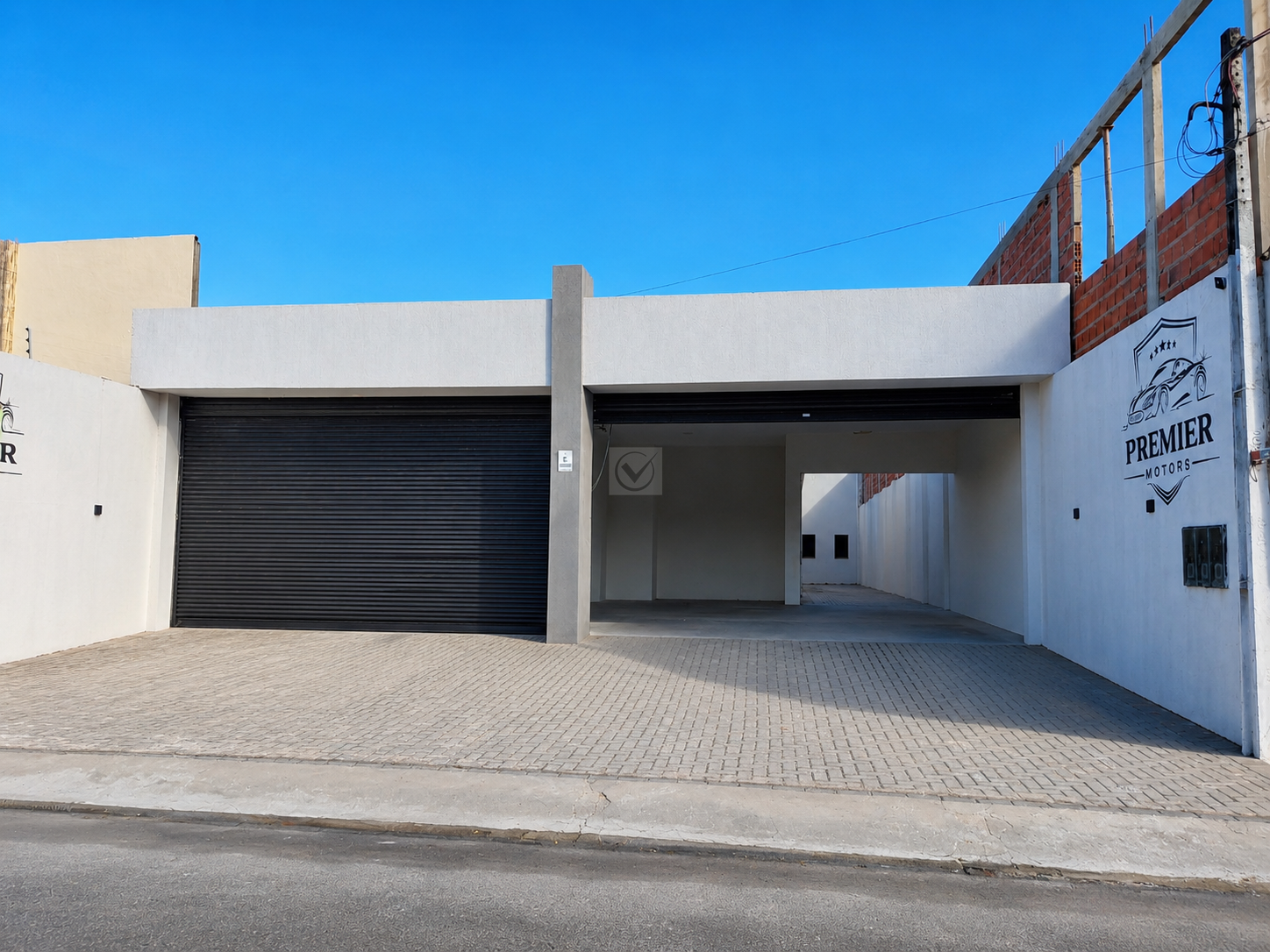 Excelente Ponto Comercial com 400 m² de Área Construída – Localização Privilegiada!