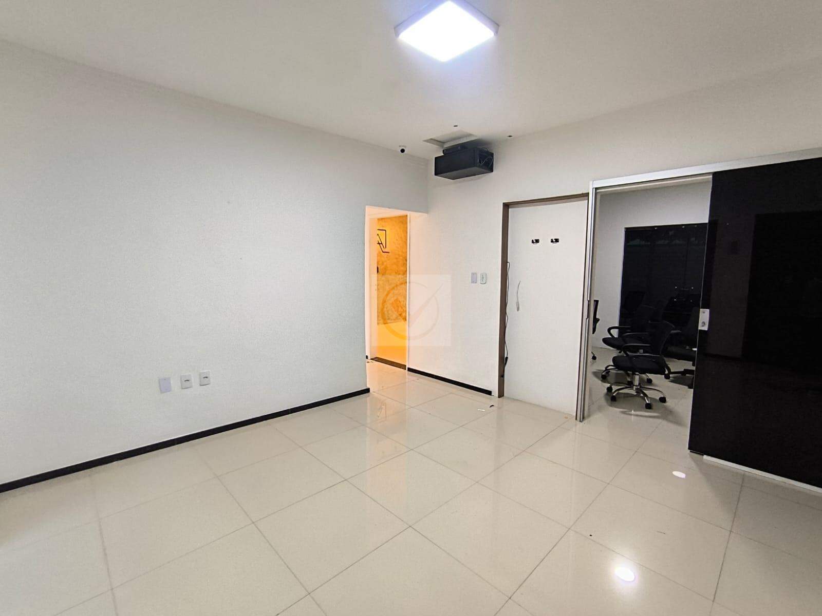 Casa com 3 Quartos, Área Gourmet e 3 Vagas de Garagem - Foto 4