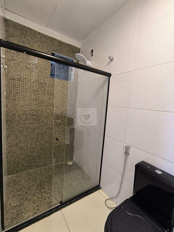 Casa com 3 Quartos, Área Gourmet e 3 Vagas de Garagem - Foto 13