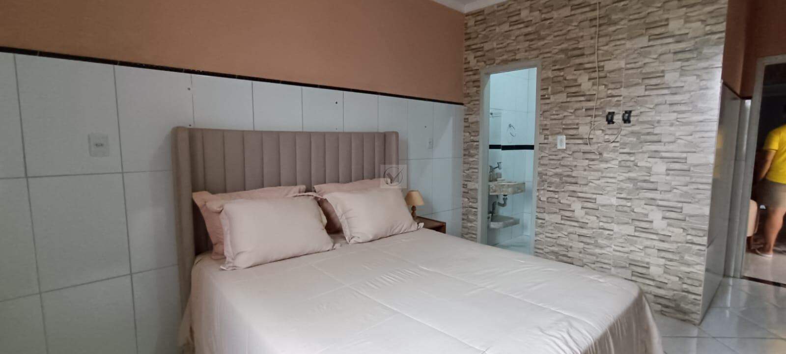 Conforto e Ambientes Bem Divididos em Campo do Brito! Casa de 3 Quartos com Suíte - Foto 12