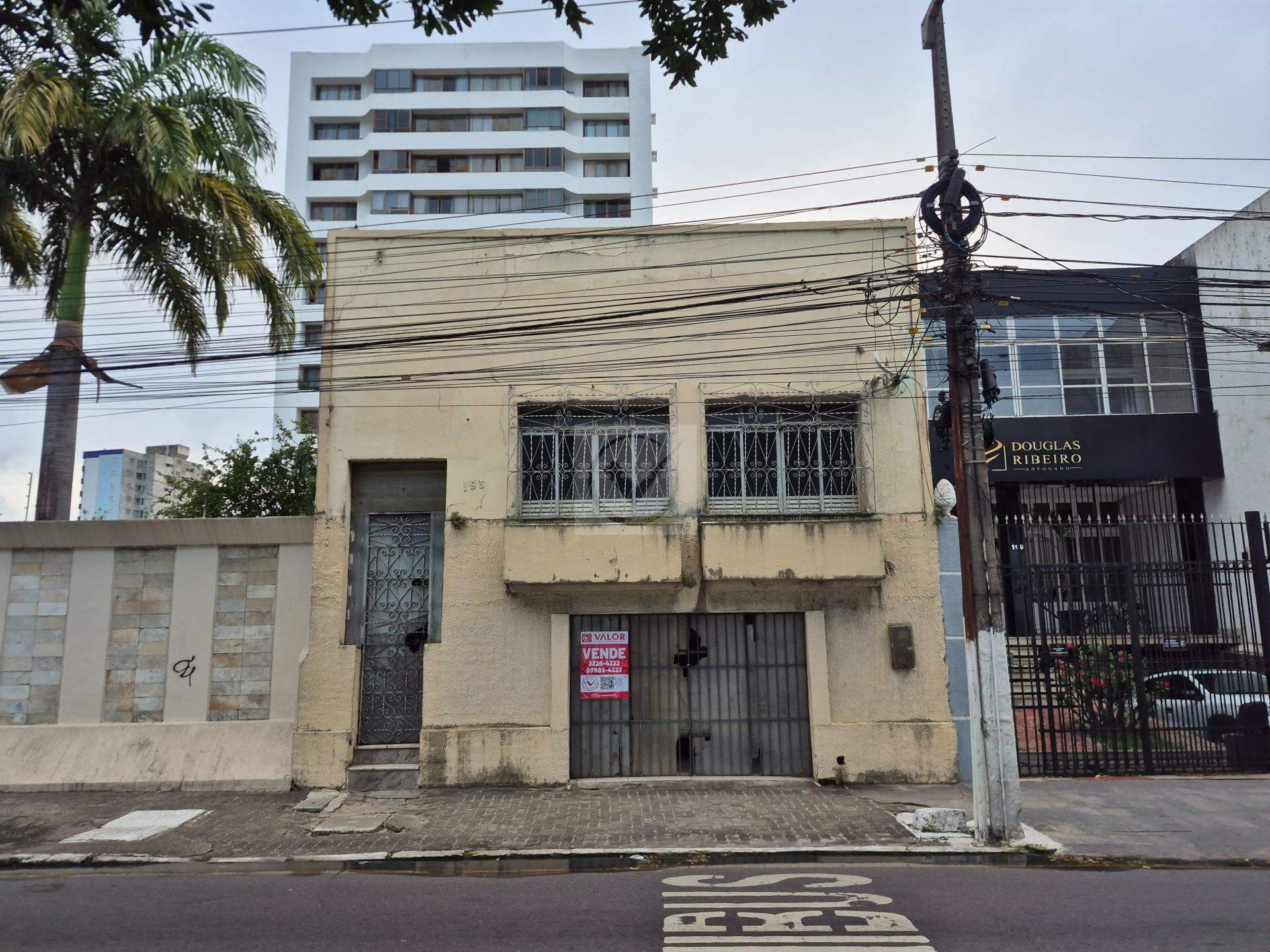 Casa à venda, 3 quartos, 1 suíte, 1 vaga, Centro - Aracaju/SE