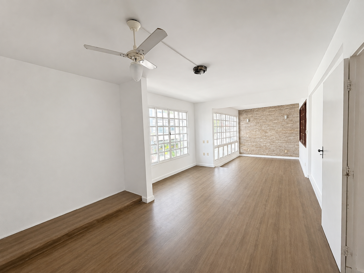 Casa comercial está localizada no coração do bairro Salgado Filh - Foto 9