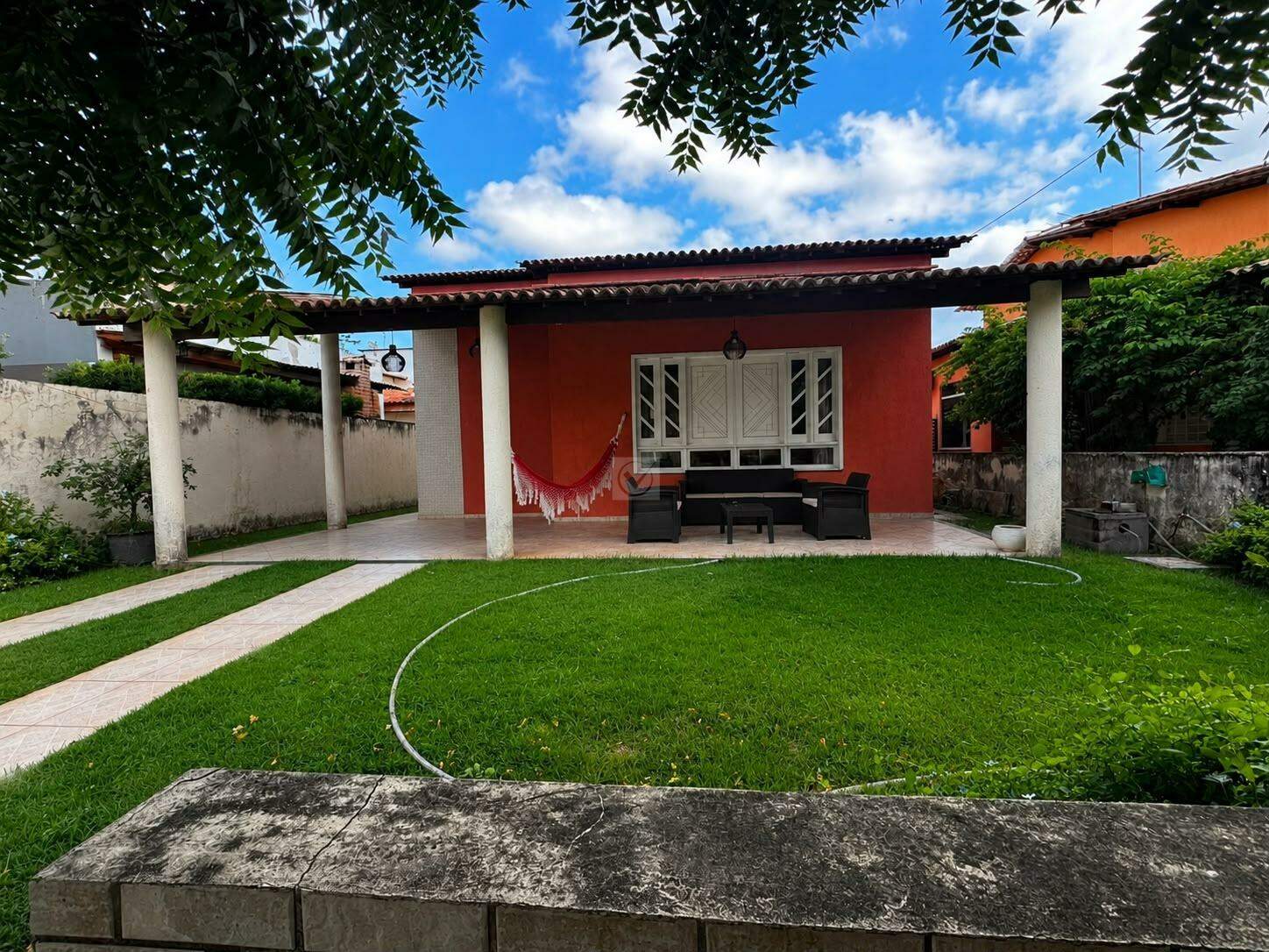 CASA Á VENDA NO CONDMÍNIO MARIA REZENDE MACHADO