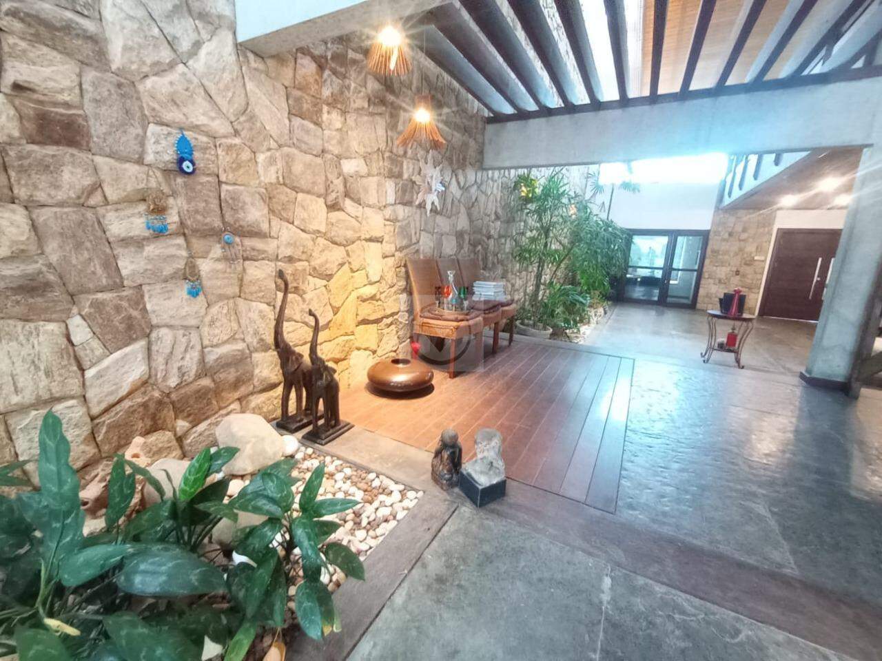 Oportunidade Única na Antiga Beira Mar: Casa Ampla e Sofisticada para Morar ou Empreender! - Foto 12