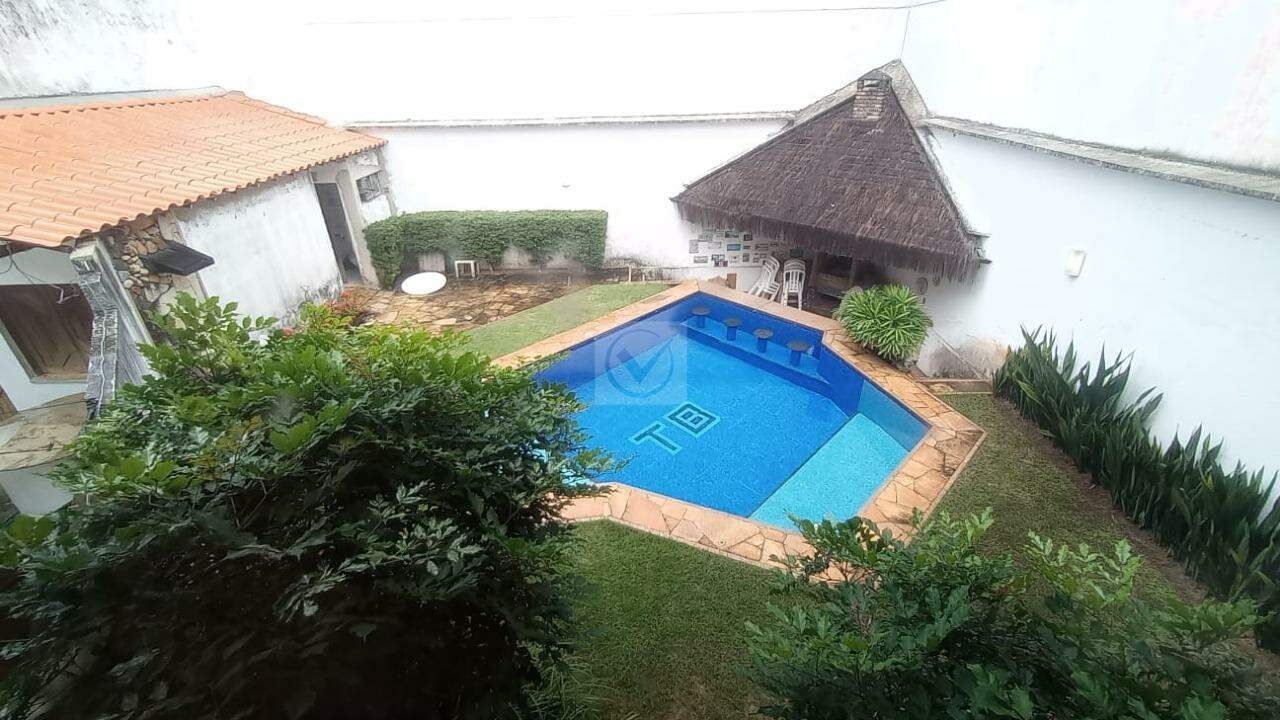 Oportunidade Única na Antiga Beira Mar: Casa Ampla e Sofisticada para Morar ou Empreender! - Foto 4