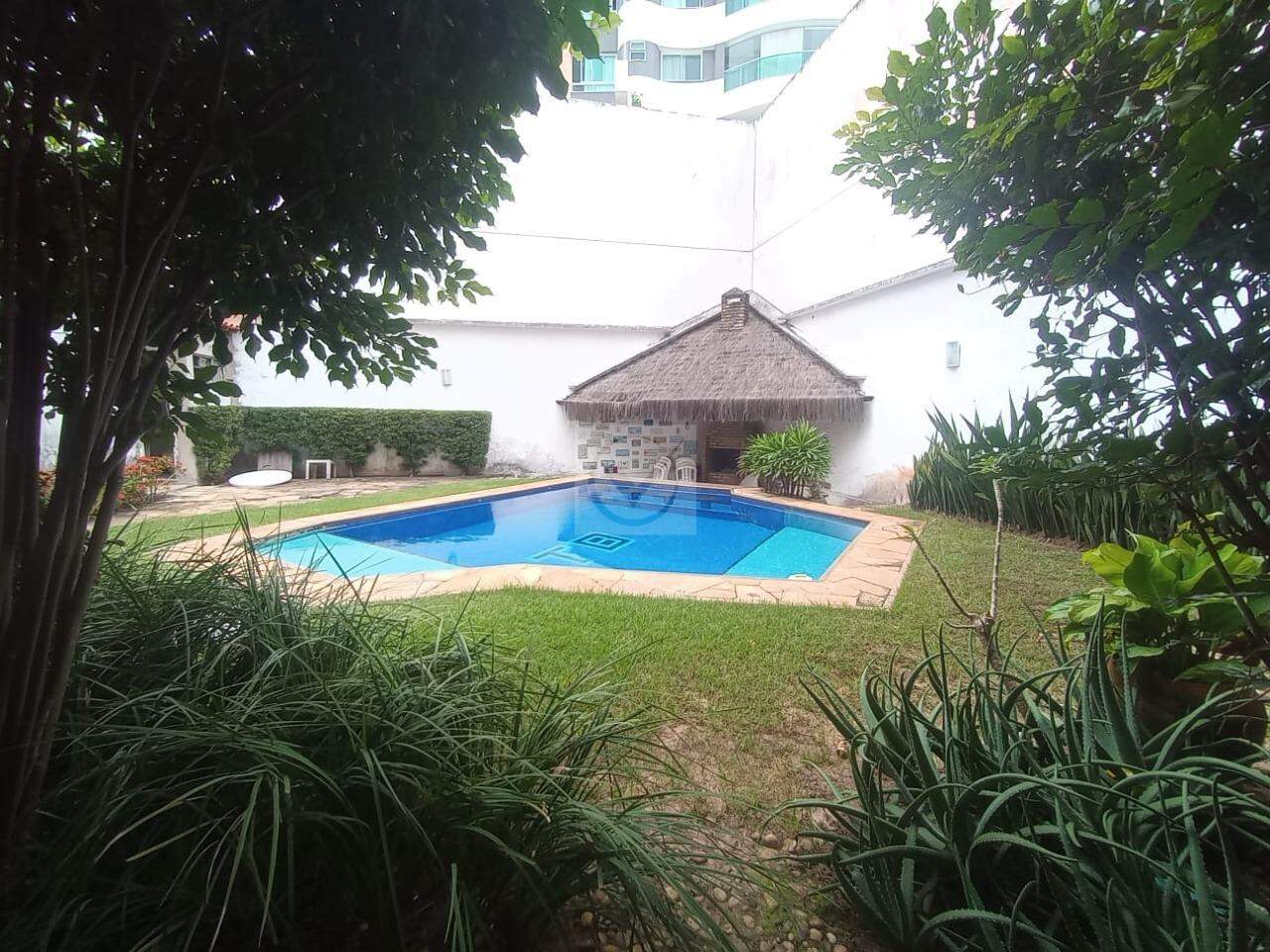 Oportunidade Única na Antiga Beira Mar: Casa Ampla e Sofisticada para Morar ou Empreender! - Foto 2