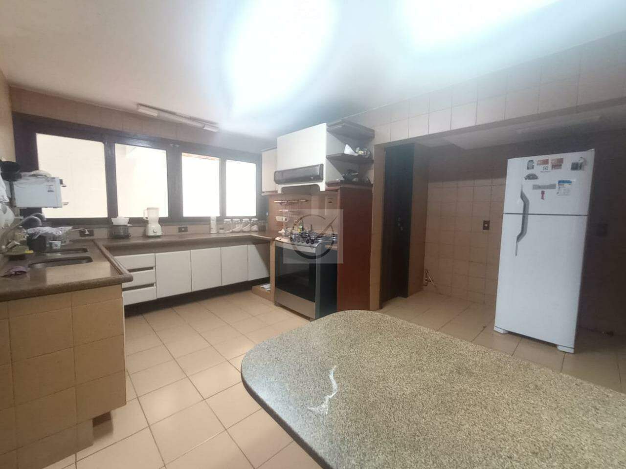 Oportunidade Única na Antiga Beira Mar: Casa Ampla e Sofisticada para Morar ou Empreender! - Foto 18