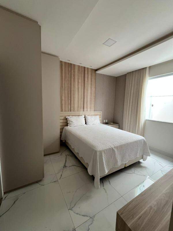 Alto Padrão e Sofisticação no Condomínio Zilda! Casa de 3 Quartos com Pé Direito Duplo (Porteira fechada) - Foto 13