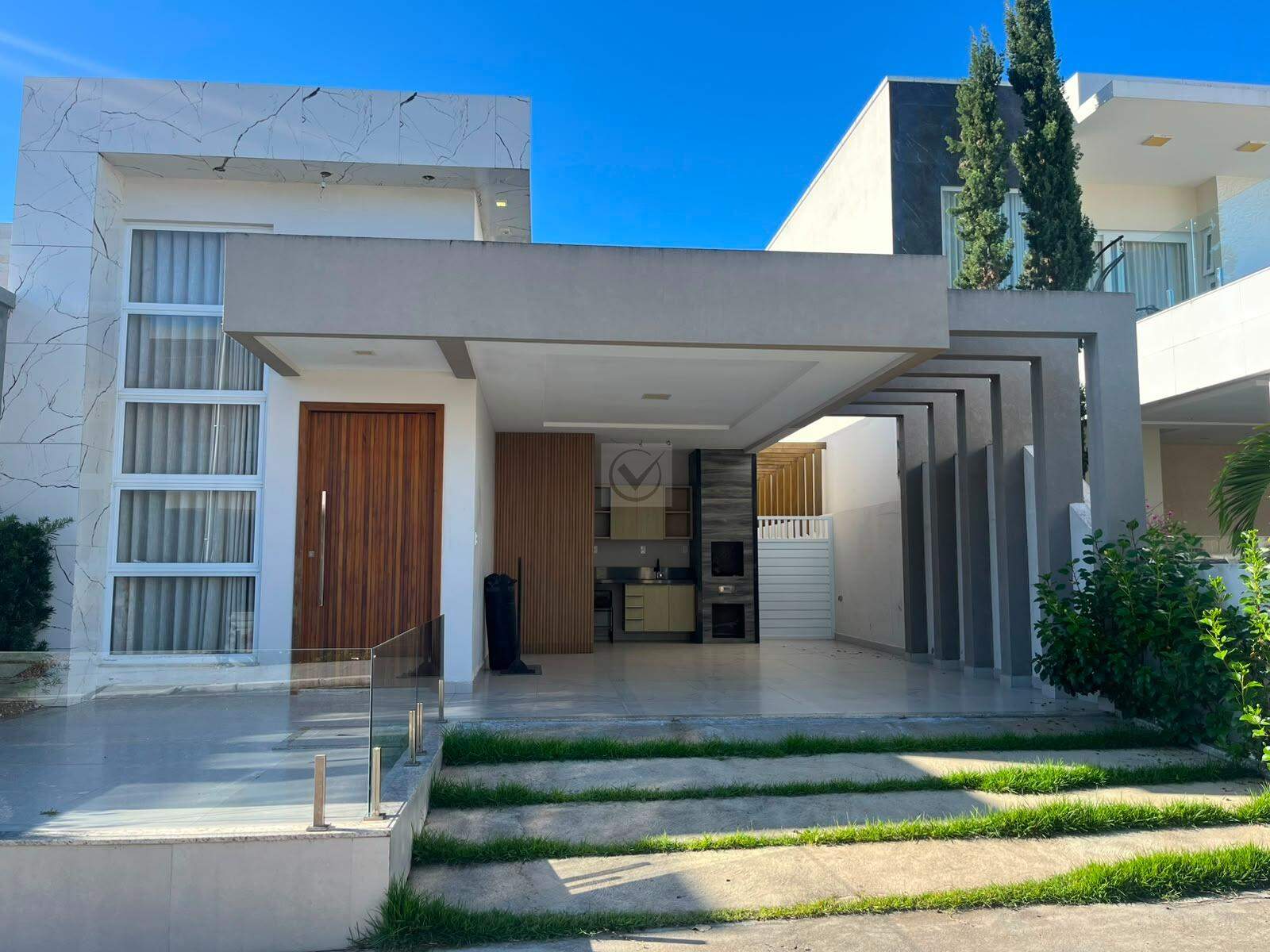 Alto Padrão e Sofisticação no Condomínio Zilda! Casa de 3 Quartos com Pé Direito Duplo (Porteira fechada) - Foto 3