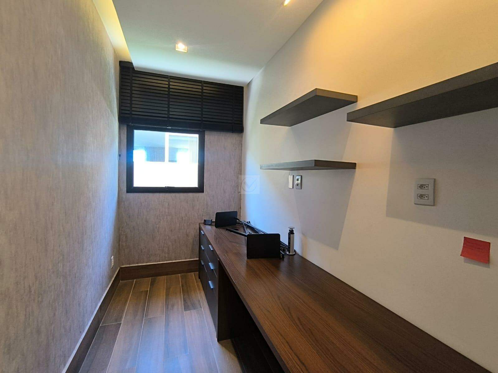 Sua casa dos sonhos a 200 metros da praia! Em condominio fechado. - Foto 11