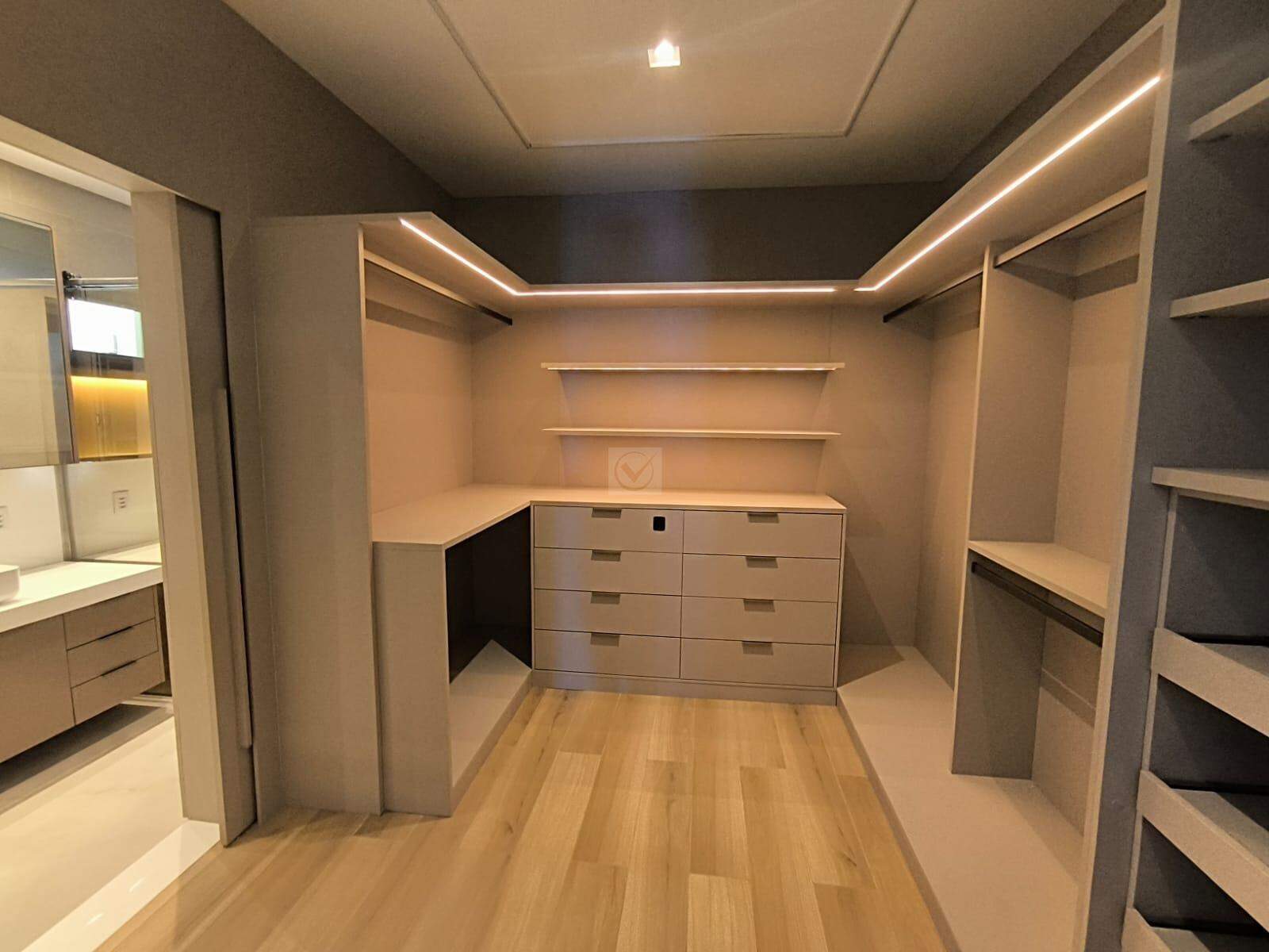 Sua casa dos sonhos a 200 metros da praia! Em condominio fechado. - Foto 19