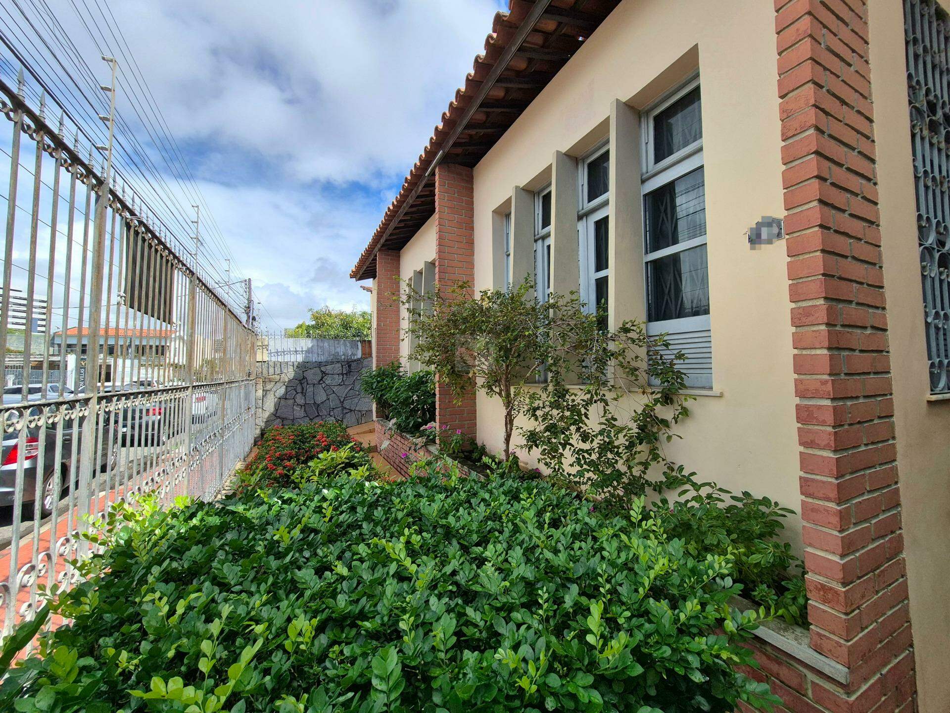 Casa à venda, 6 quartos, 2 suítes, 1 vaga, Salgado Filho - Aracaju/SE - Foto 2
