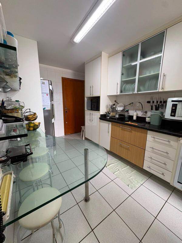 VENDA - Apartamento Andar Alto no Edf. Horto das Figueiras com 4 quartos sendo 2 suítes. - Foto 22