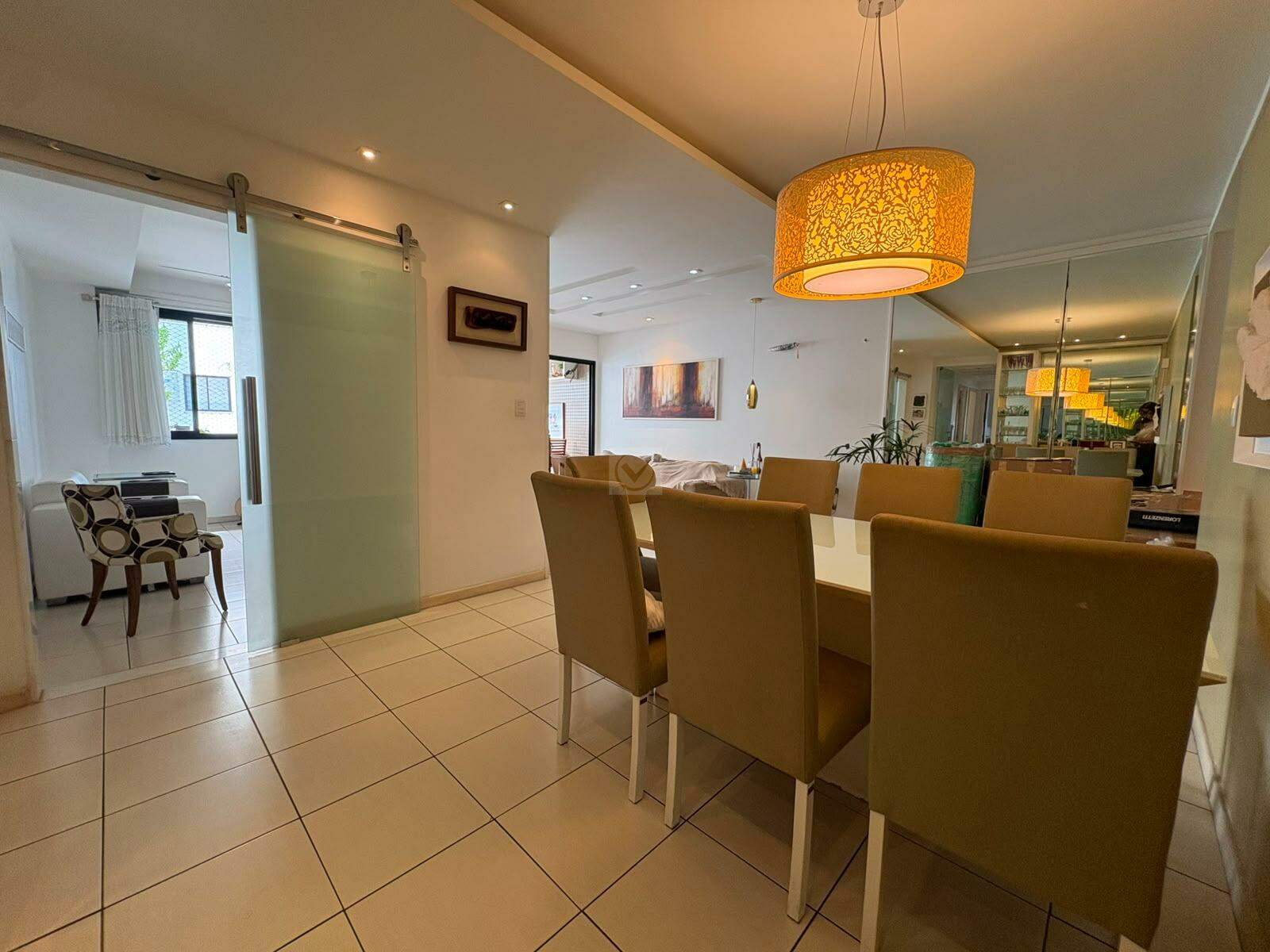VENDA - Apartamento Andar Alto no Edf. Horto das Figueiras com 4 quartos sendo 2 suítes. - Foto 7