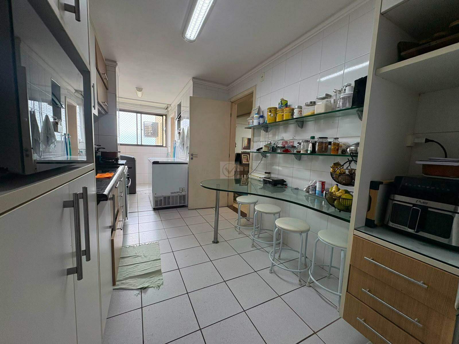 VENDA - Apartamento Andar Alto no Edf. Horto das Figueiras com 4 quartos sendo 2 suítes. - Foto 19