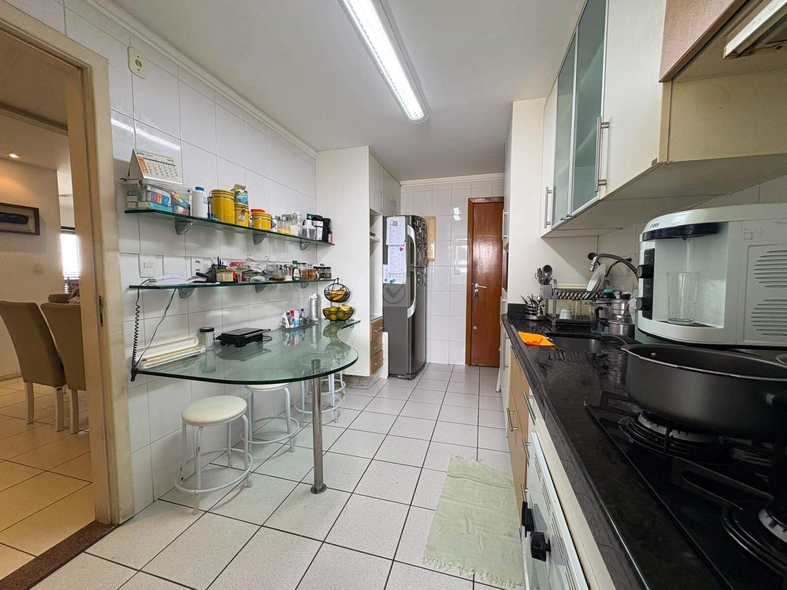 VENDA - Apartamento Andar Alto no Edf. Horto das Figueiras com 4 quartos sendo 2 suítes. - Foto 21
