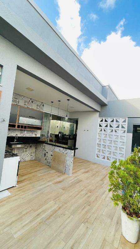 Luxo, Lazer e Estrutura Impecável no Marianga! Casa com Piscina e Área Gourmet - Foto 9