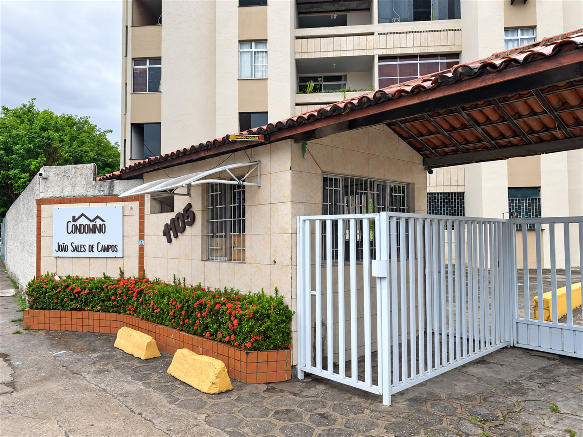 APARTAMENTO 3/4 COM SUÍTE | 107,4 m² | FRENTE LESTE E VISTA LIVRE