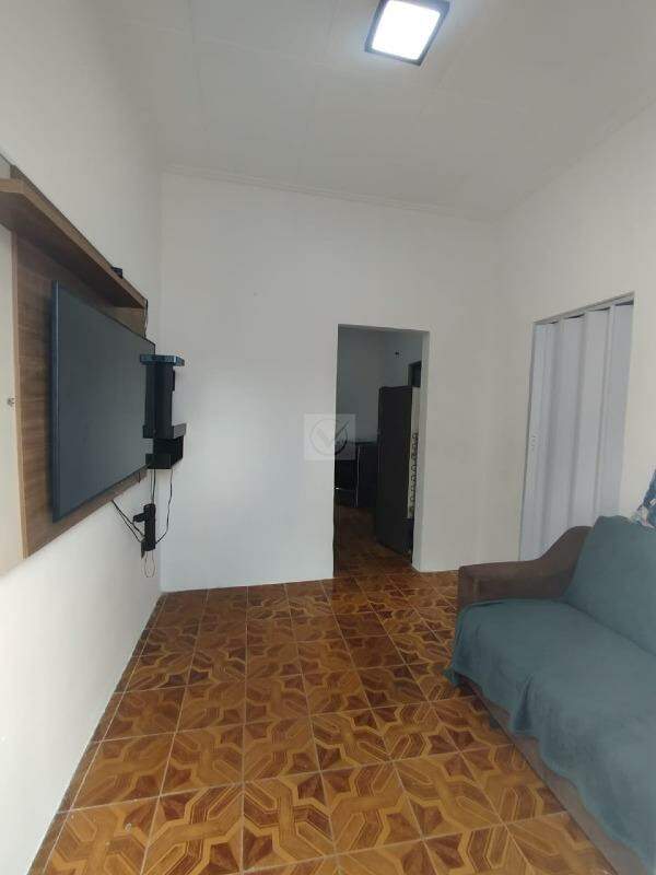 Praticidade, Aconchego e Área Livre! Casa de 1 Quarto com Quintal - Foto 3