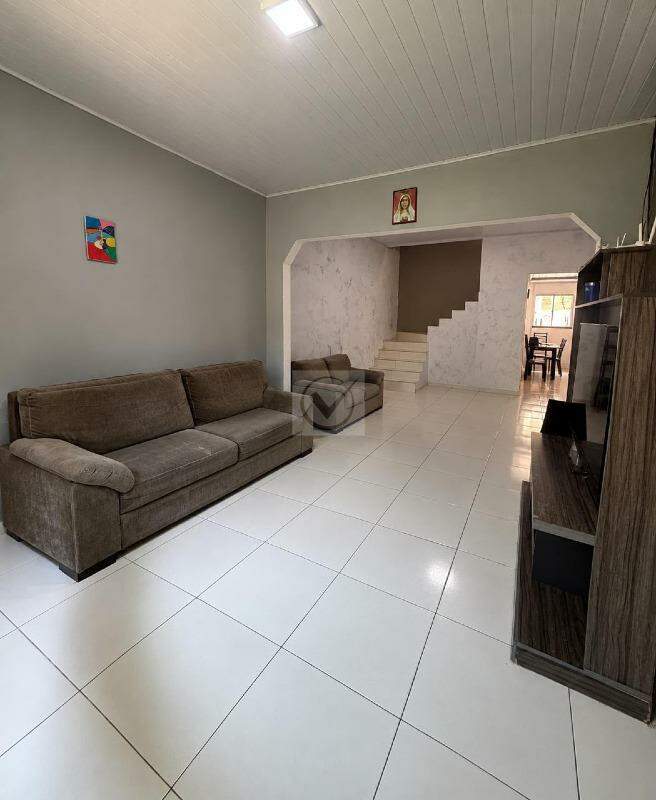 CASA À VENDA NO CONJUNTO EDUARDO GOMES