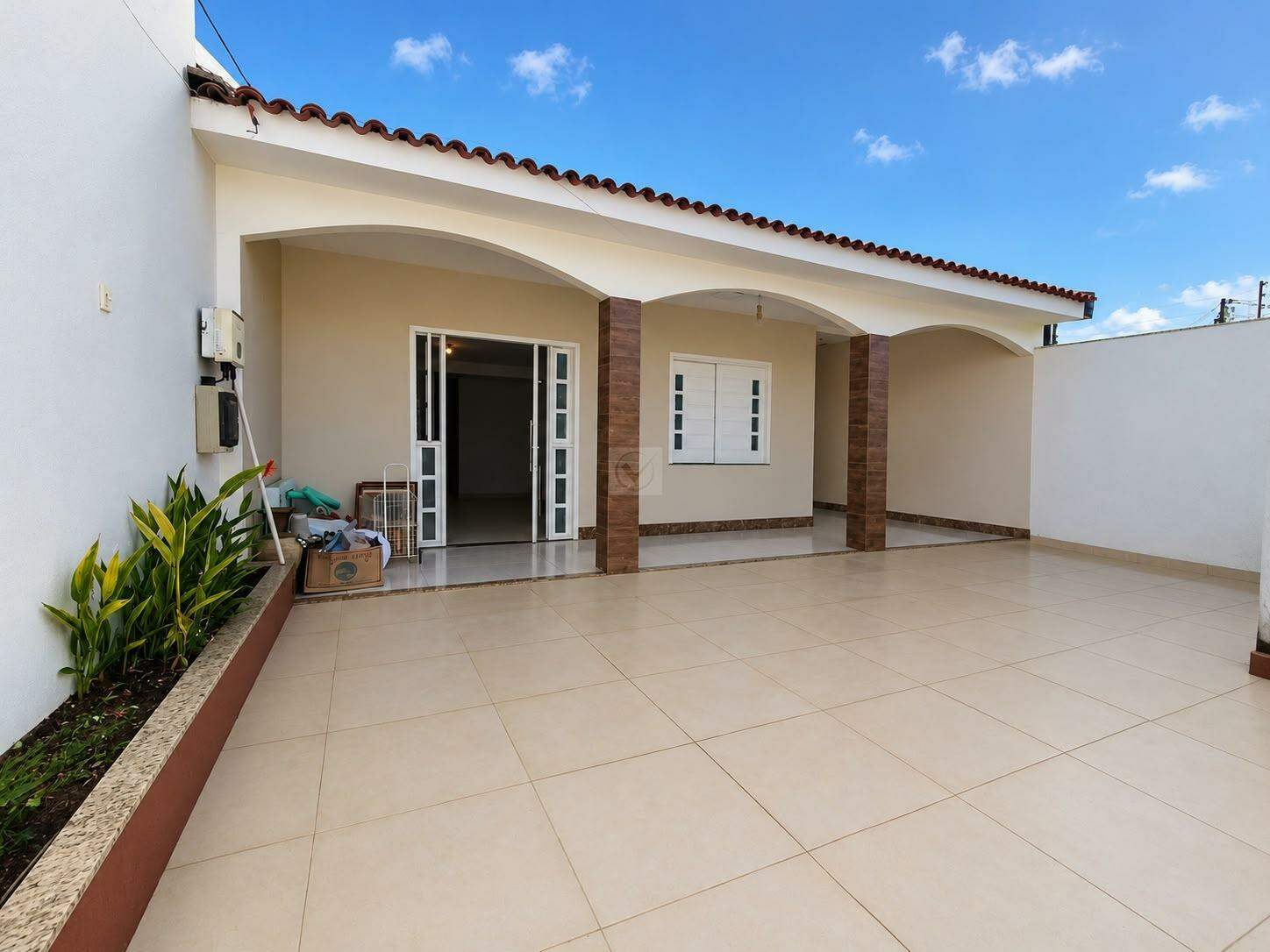 Casa à venda, 5 quartos, 1 suíte, 3 vagas, Ponto Novo - Aracaju/SE