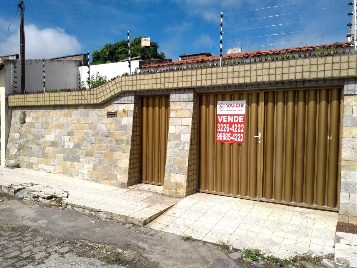 Casa à venda, 3 quartos, 2 suítes, 2 vagas, Siqueira Campos - Aracaju/SE