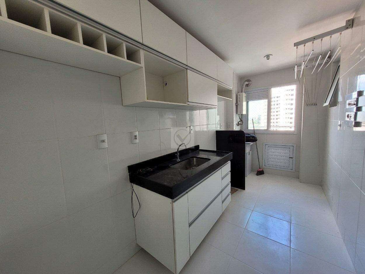 EASY LUZIA: Apartamento Espetacular com 3 Quartos, Varanda Gourmet e Lazer de Resort! - Foto 9