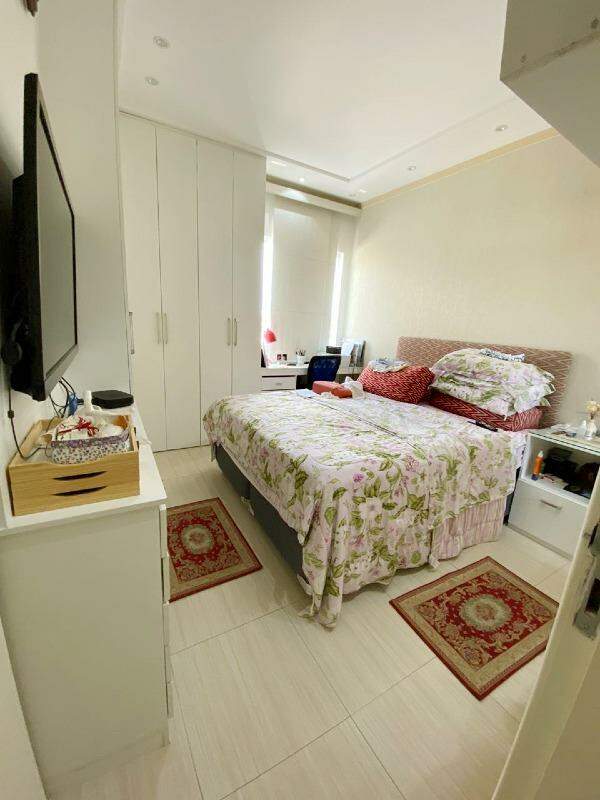 Condomínio residencial com 03 casas MOBILIADAS no Bairro Aruana com piscina - Foto 12