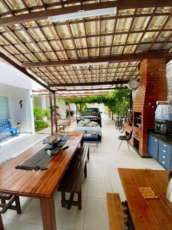 Condomínio residencial com 03 casas MOBILIADAS no Bairro Aruana com piscina - Foto 17