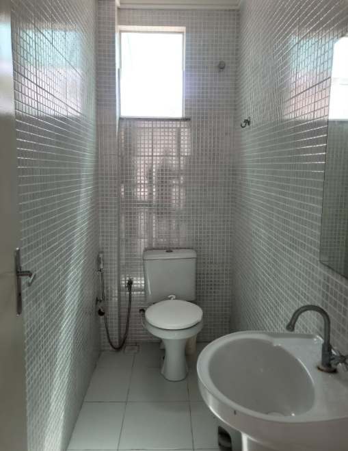 LOCAÇÃO | Sala Comercial em Galeria com Estacionamento Privativo - Bairro Coroa do Meio - Foto 12