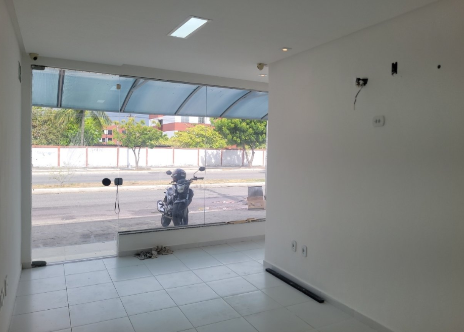 LOCAÇÃO | Sala Comercial em Galeria com Estacionamento Privativo - Bairro Coroa do Meio - Foto 3