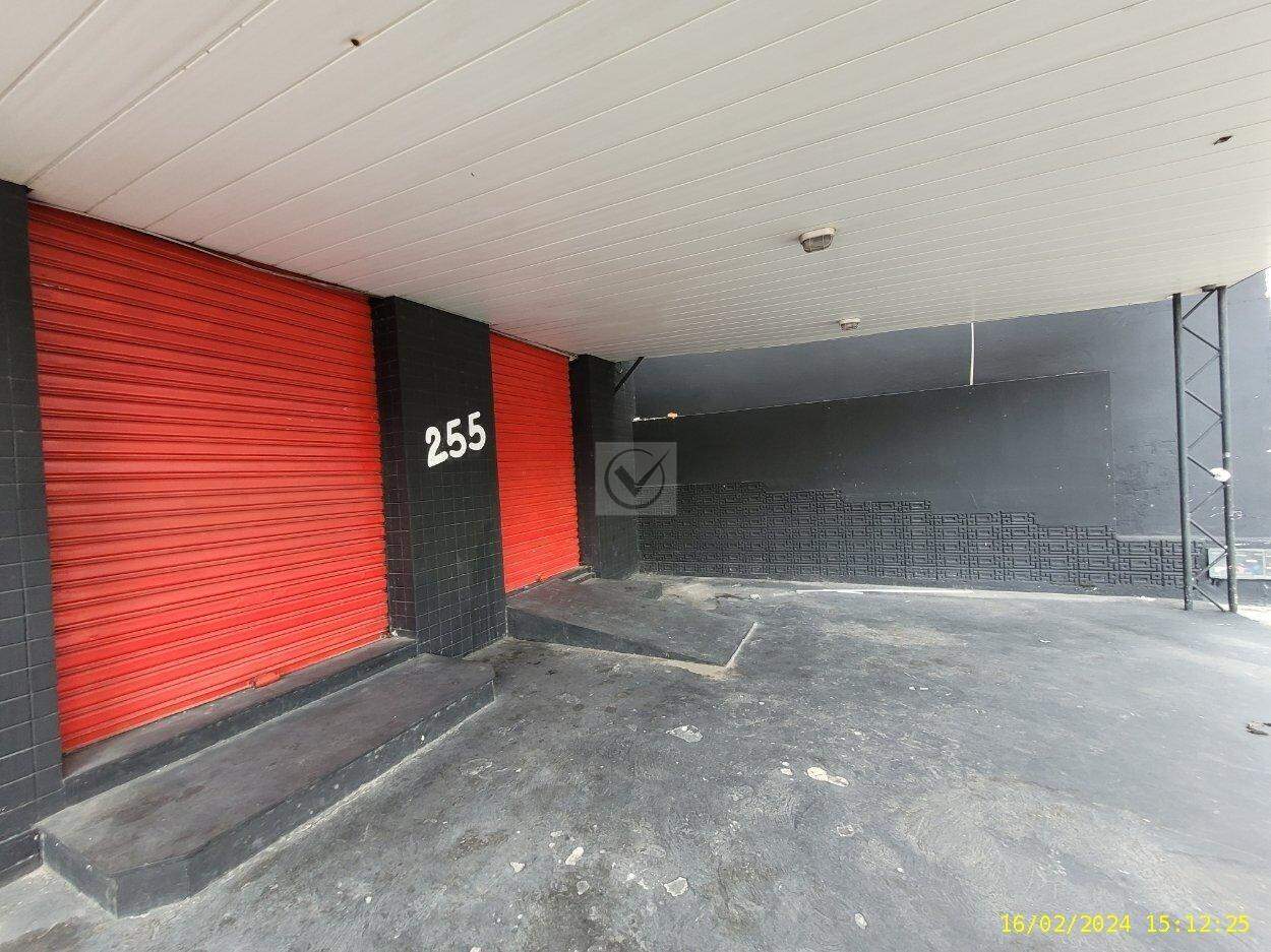 LOCAÇÃO | Ponto Comercial de esquina (Rua Pacatuba x Rua Estância) no Centro de Aracaju/SE.