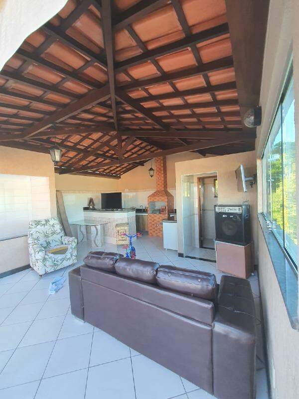 Casa com 3 pavimentos no Bairro Santo Antônio - Foto 15