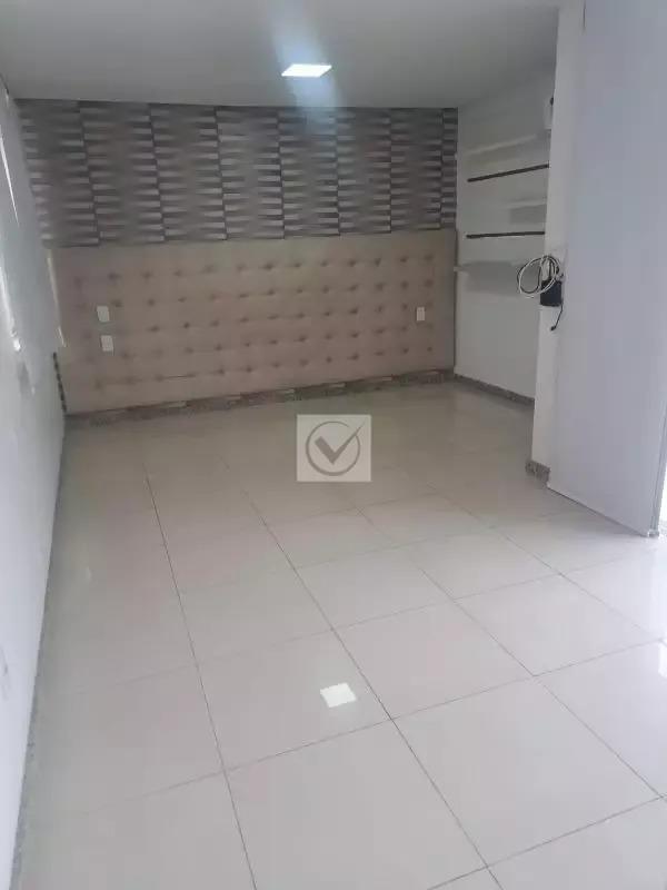 Linda Casa no Bairro Grageru - Foto 7