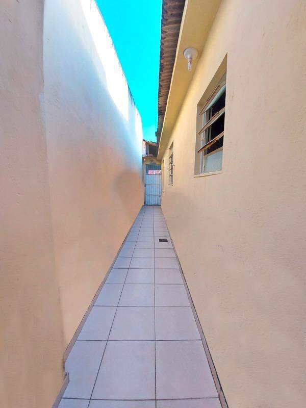 Casa na Rua Augusto Luz - Foto 7