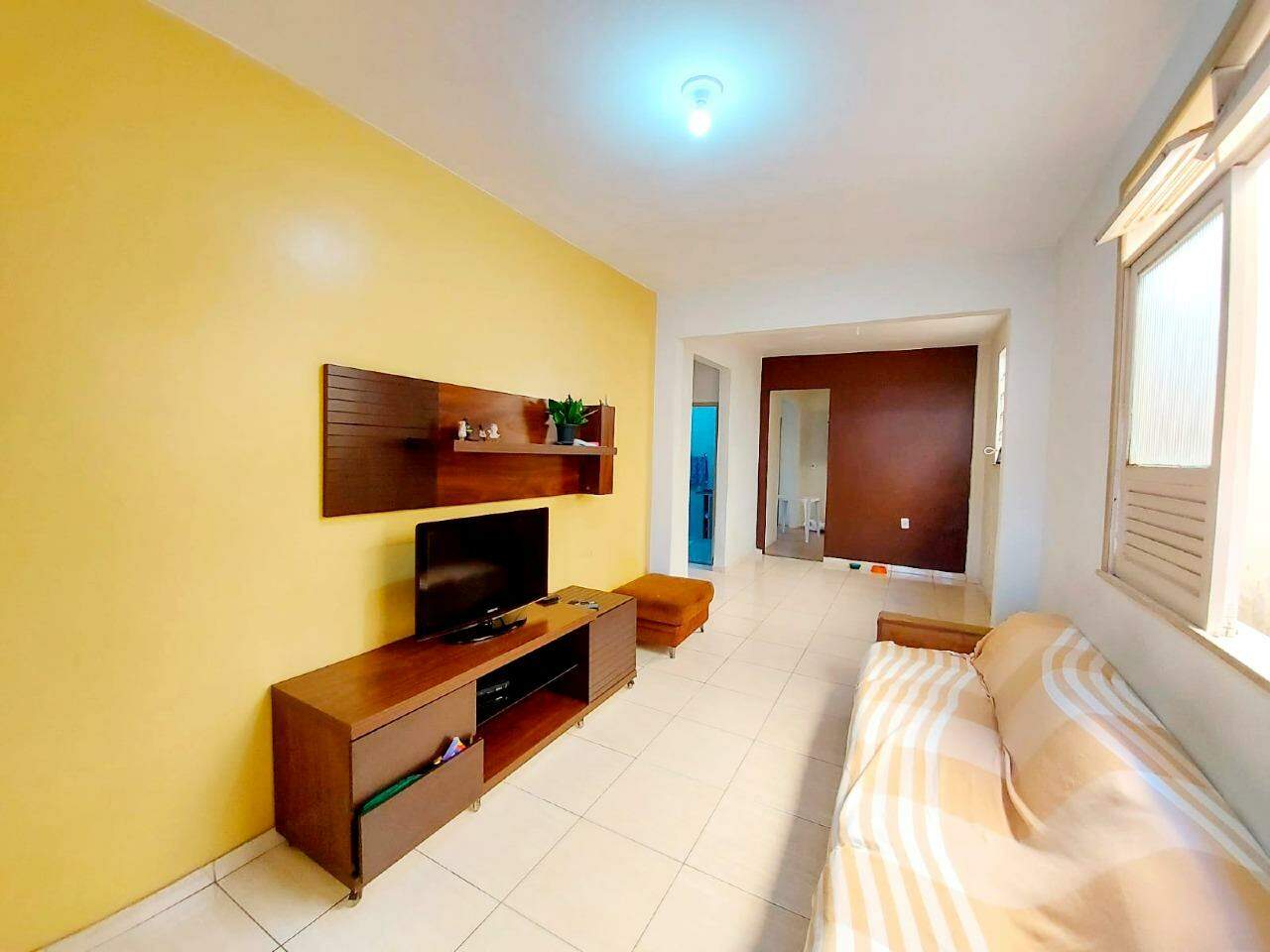 Casa na Rua Augusto Luz - Foto 2