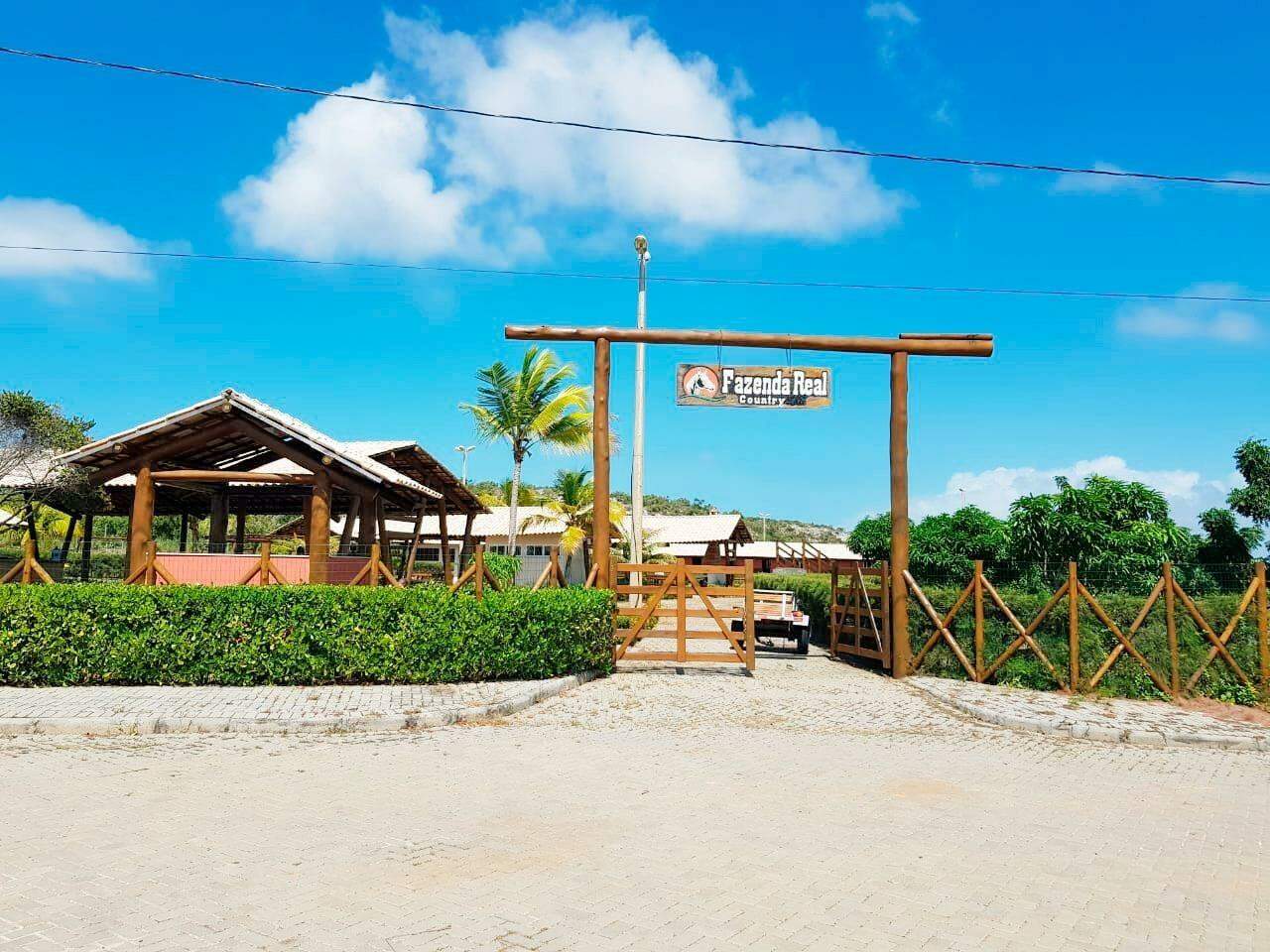 Lote à Venda no Condomínio Fazenda Real