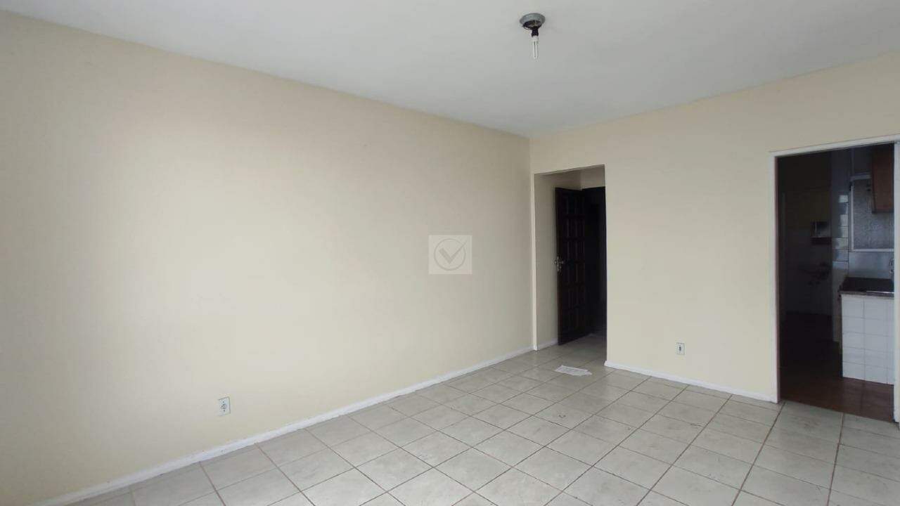 Apartamento no Edifício Ana Maria - Bairro São José - Foto 3