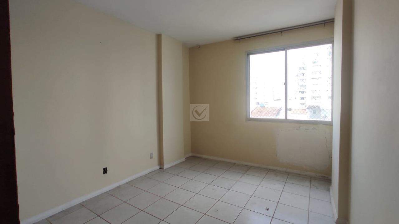 Apartamento no Edifício Ana Maria - Bairro São José - Foto 4