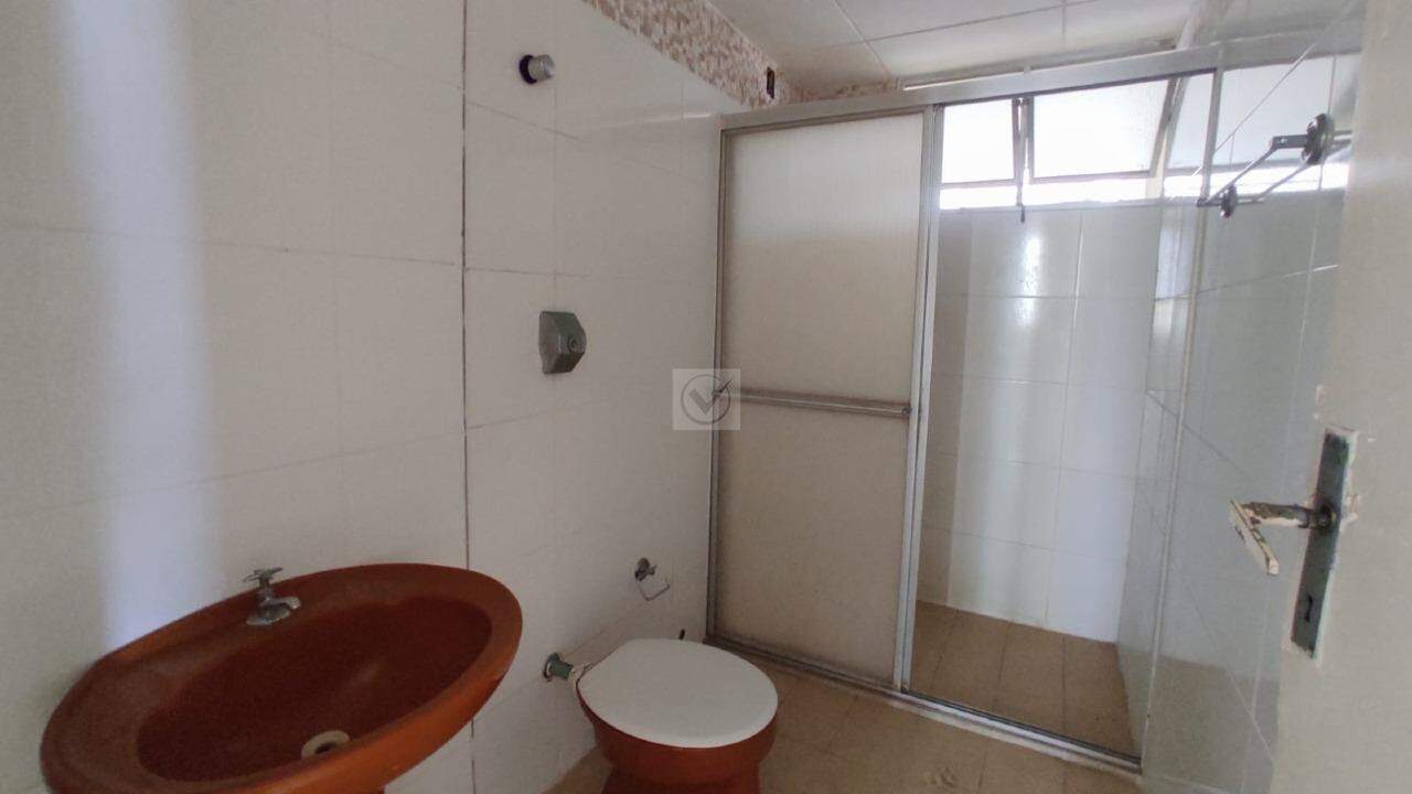 Apartamento no Edifício Ana Maria - Bairro São José - Foto 12