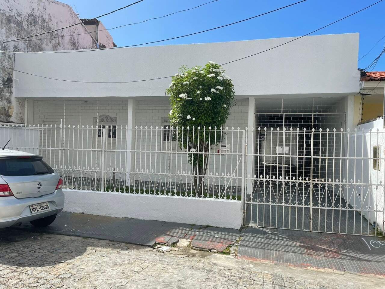 Casa para aluguel, 4 quartos, 1 suíte, 4 vagas, Salgado Filho - Aracaju/SE