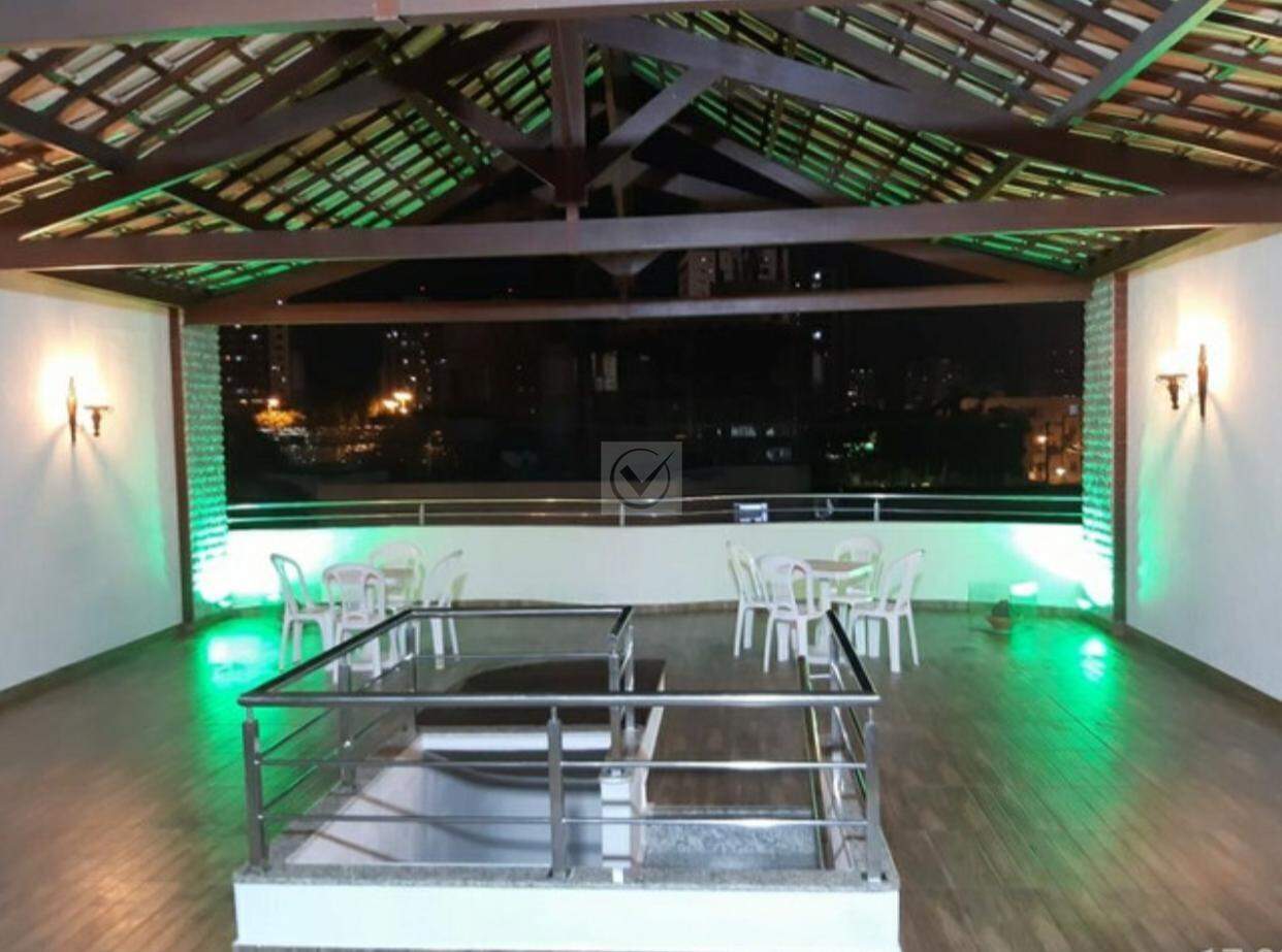 Casa Triplex à venda, 8 quartos, 2 suítes, 2 vagas, Luzia - Aracaju/SE - Foto 2